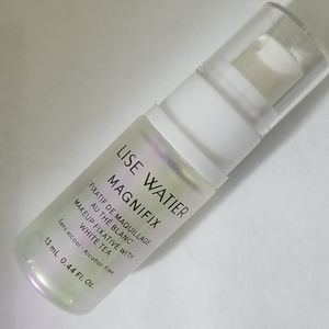4/25 Bundle Item. Lise Watier Makeup Fixative